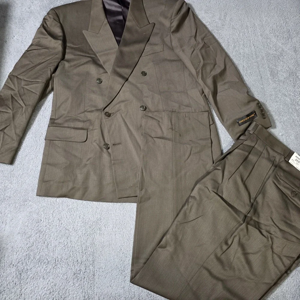 Jones New York Mens 44R 36W Suit Set Olive Brown Double Breasted Wool Pleated